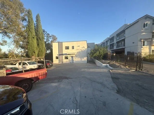 Los Angeles, California, United States 2 - 18503049