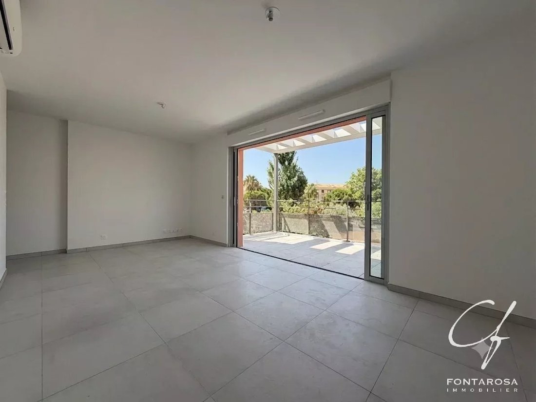 Apartment in Exterieurs, Frejus, France 3 - 17235341