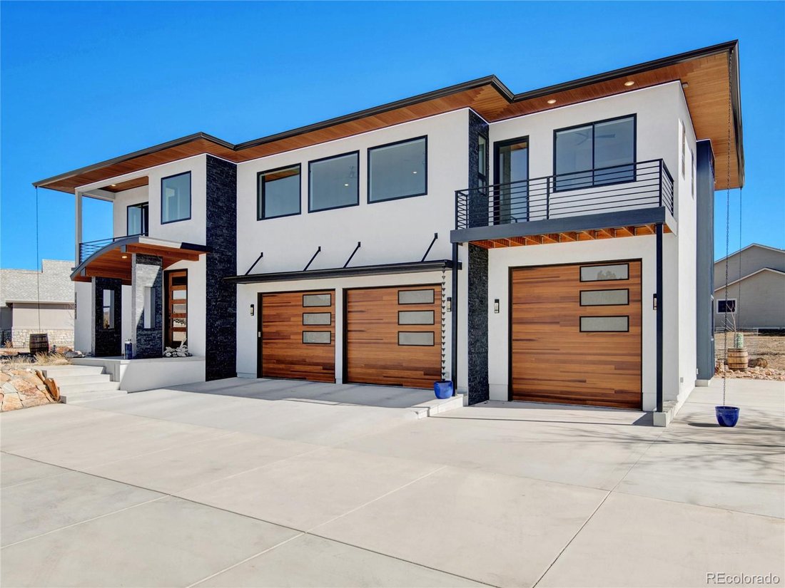 House in Colorado Springs, Colorado, United States 3 - 18501791