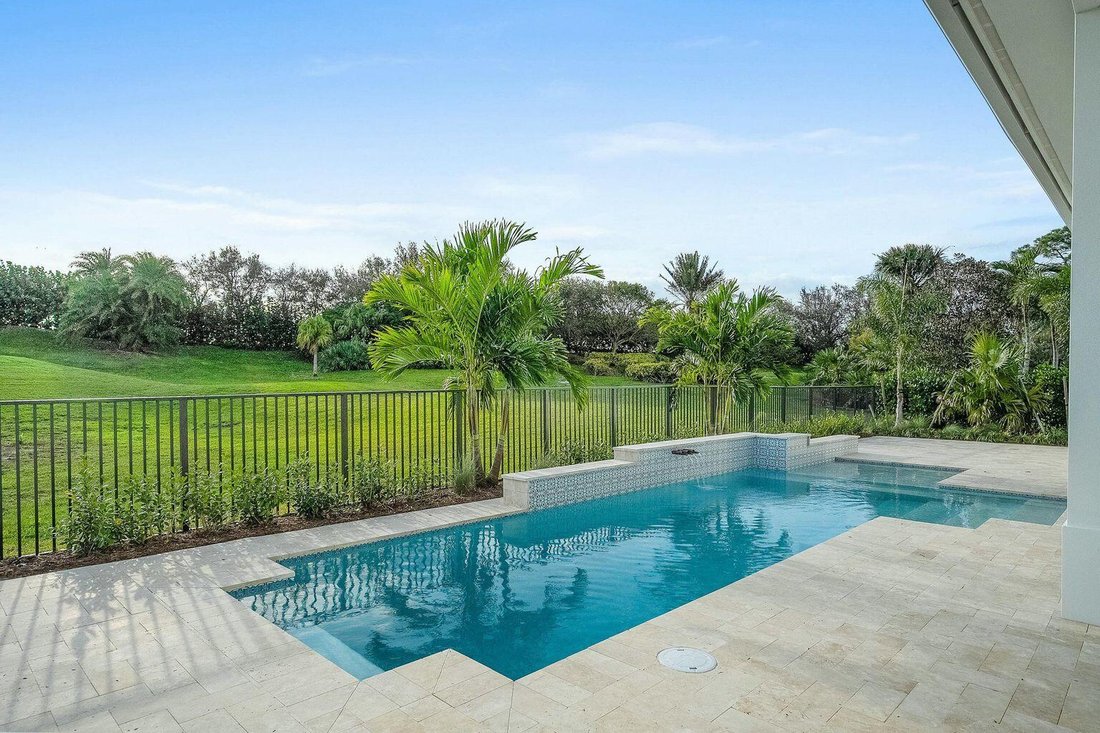 House in Port St. Lucie, Florida, United States 2 - 18503416