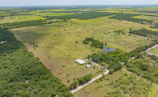 Carbon, Texas, United States 1