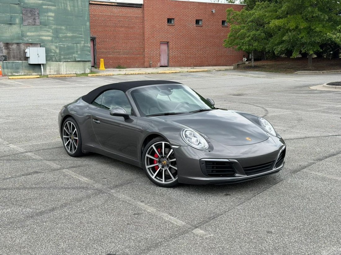 Cabriolet in Greensboro, NC, United States 4 - 18500789