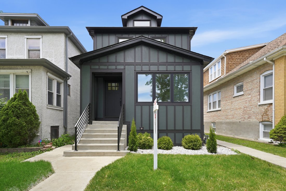 House in Berwyn, Illinois, United States 2 - 18502869