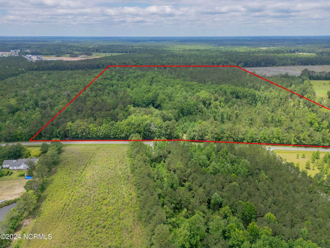 Land in Ash, North Carolina, United States 4 - 18504827