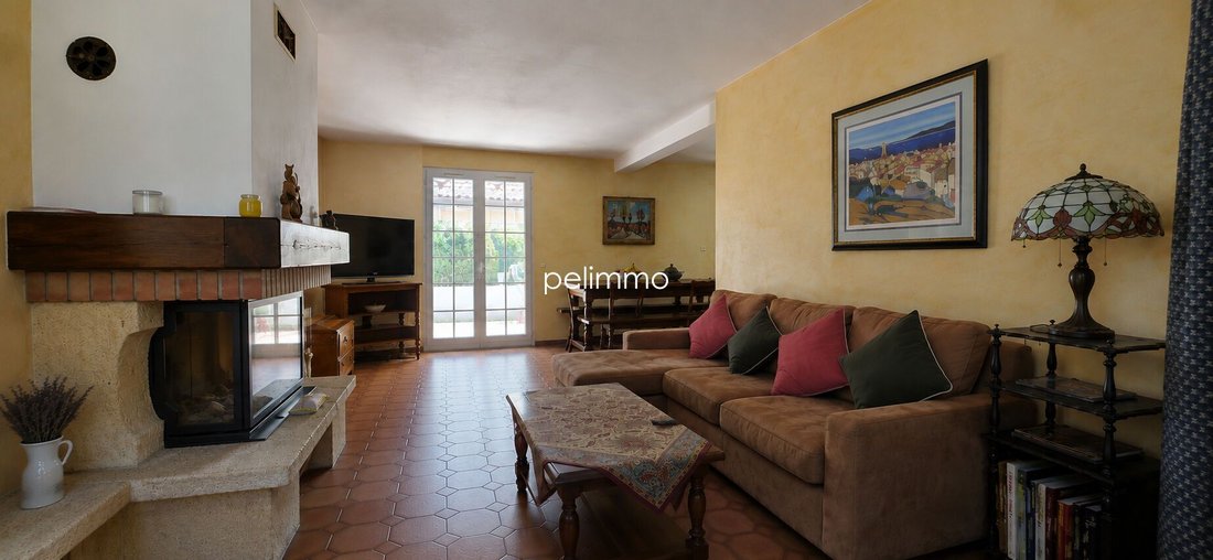 House in Ferrages, La Fare-les-Oliviers, France 3 - 18499830