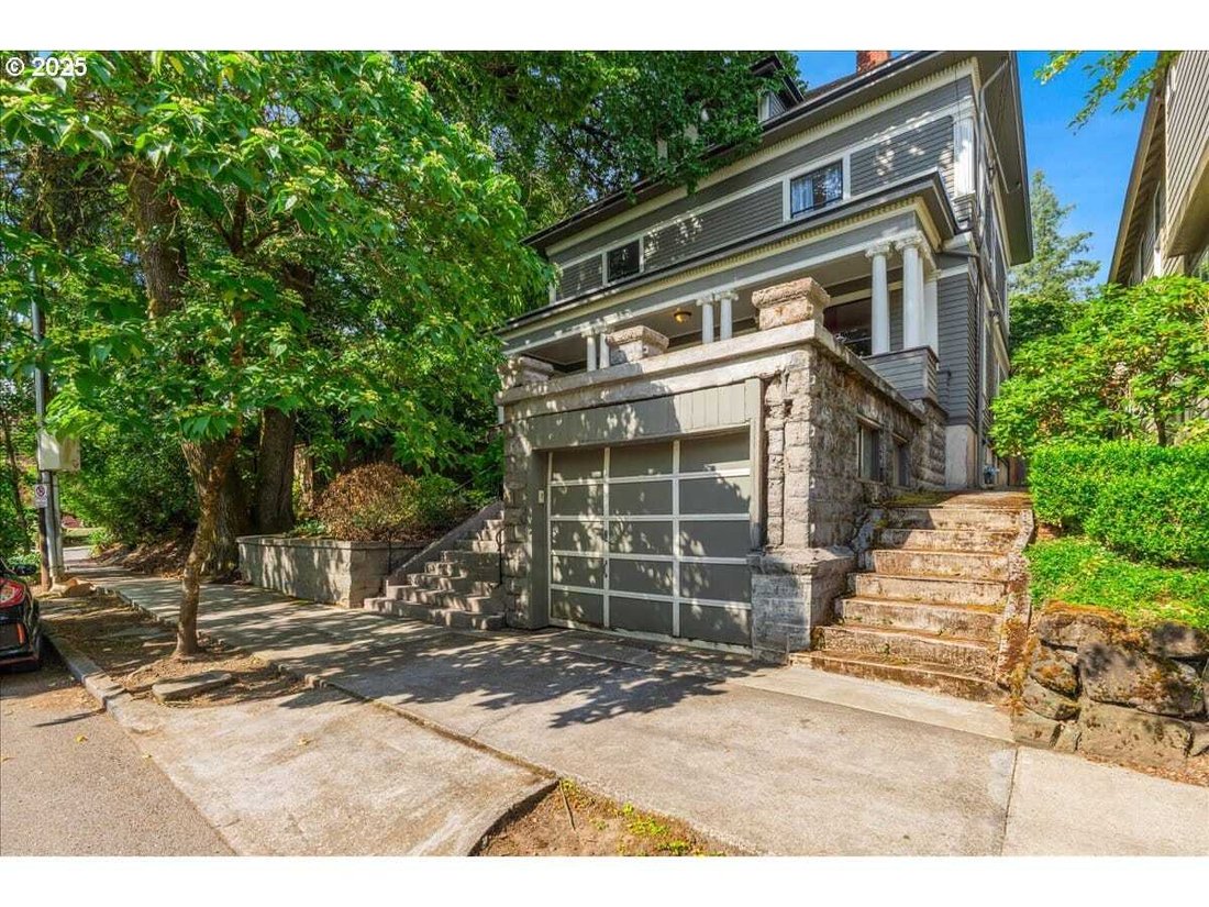 House in Portland, Oregon, United States 2 - 18502098