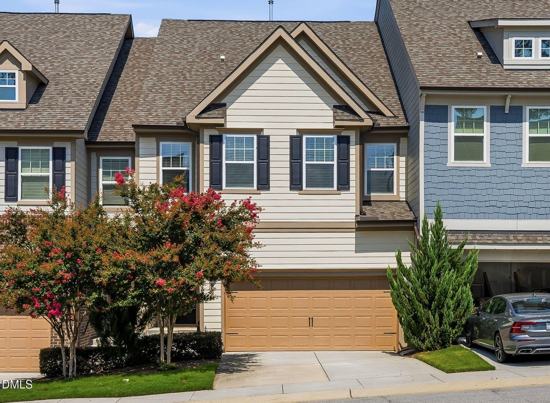 Townhouse in Raleigh, North Carolina, United States 1 - 18503775