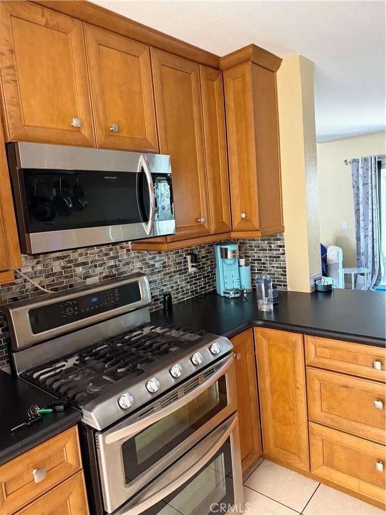 Condo in Irvine, California, United States 4 - 18503000