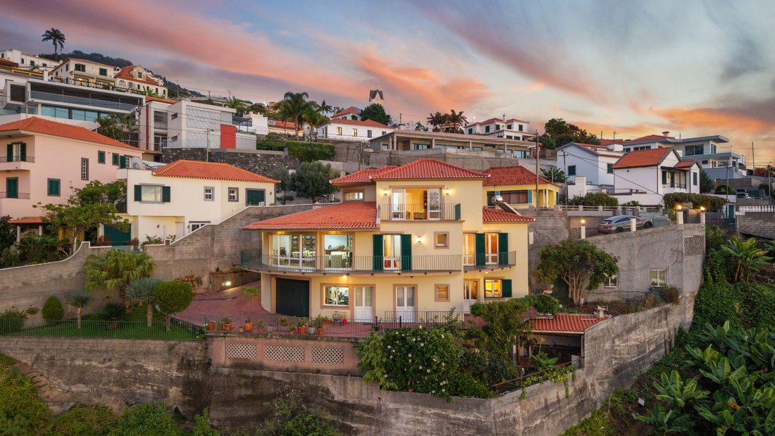 Villa in Sao Goncalo, Madeira, Portugal 1 - 18498779