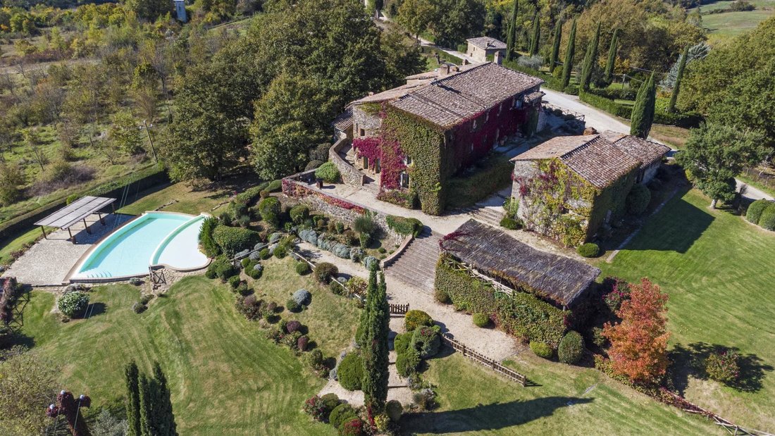 Villa in Chiusdino, Tuscany, Italy 1 - 18505292