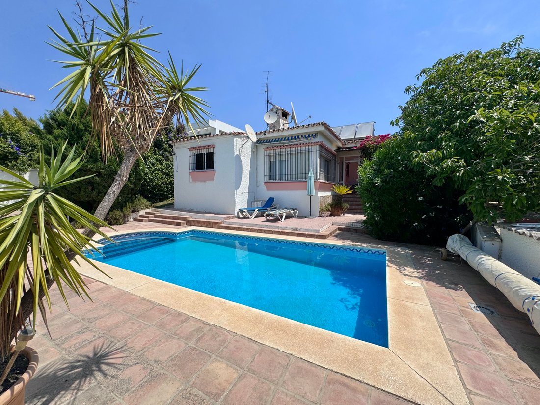 Villa in Estepona, Andalusia, Spain 1 - 18506262
