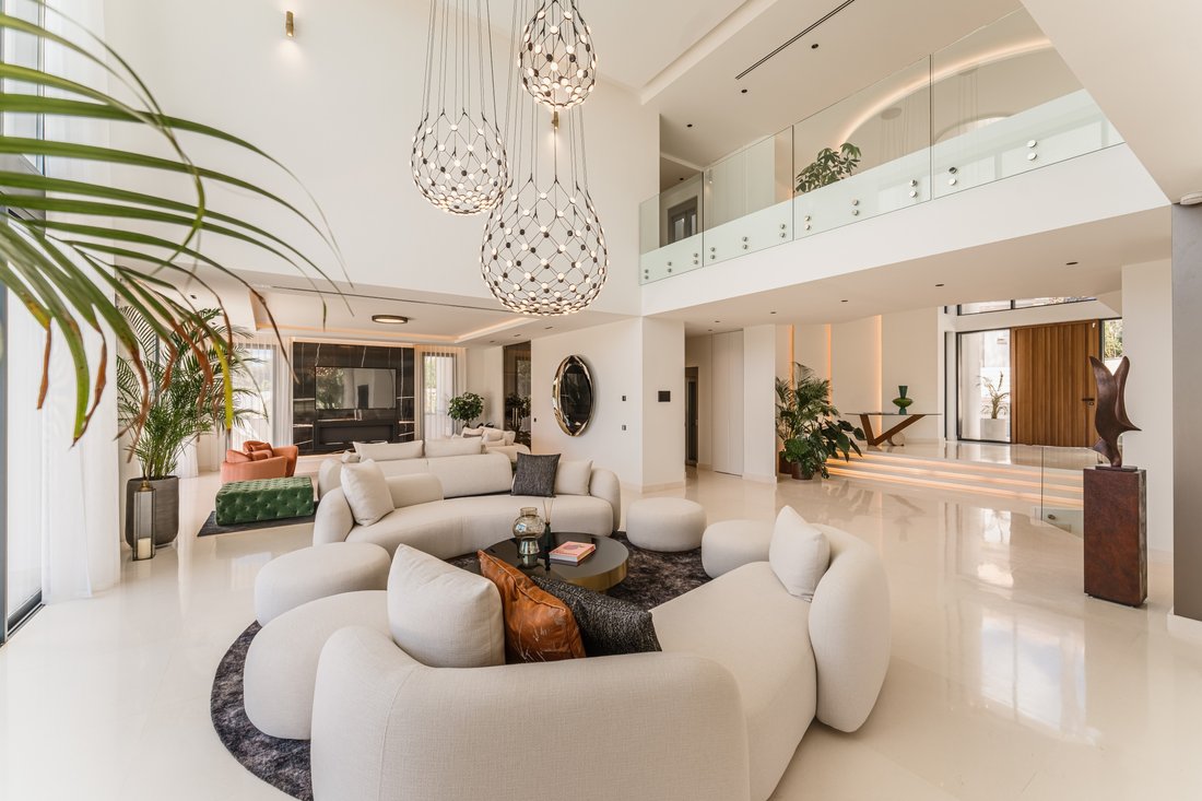 Villa in Sierra Blanca, Marbella, Spain 4 - 18505679
