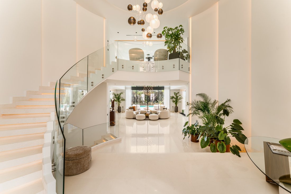 Villa in Sierra Blanca, Marbella, Spain 3 - 18505679