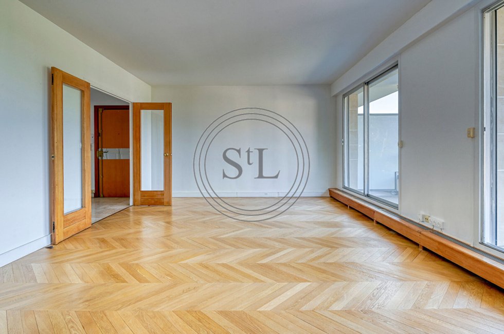 Apartment in Domaine National du Château, Versailles, France 5 - 18506227