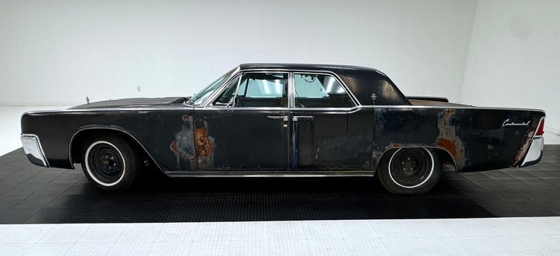 Sedan in Morgantown, United States 2 - 18505715