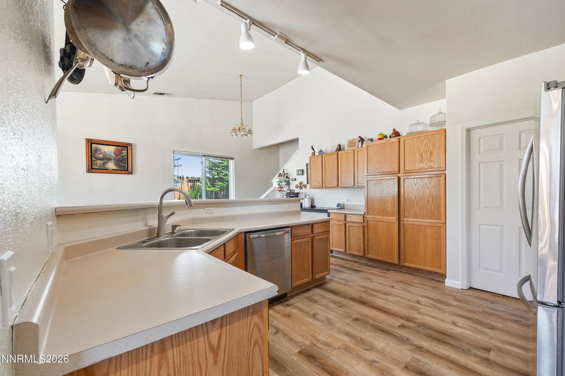 House in Reno, Nevada, United States 4 - 18505748