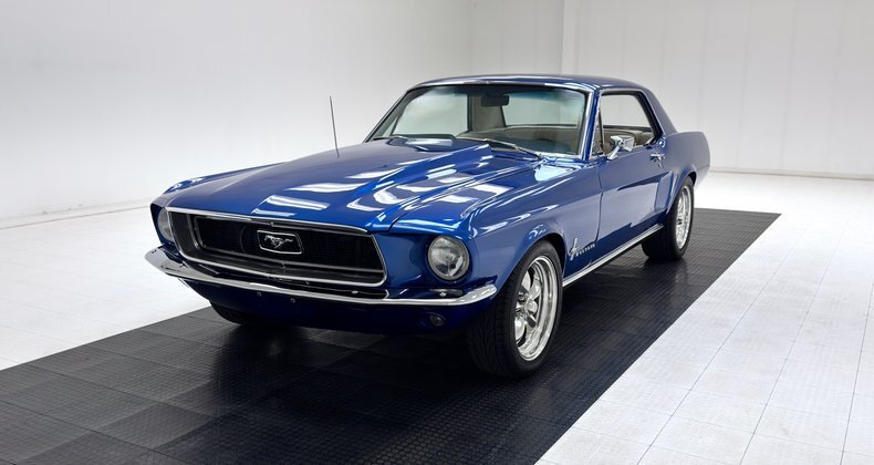 Coupe in Morgantown, United States 1 - 18505671