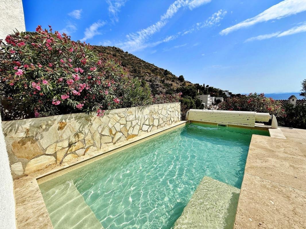 Villa in Roses, Catalonia, Spain 5 - 18505735