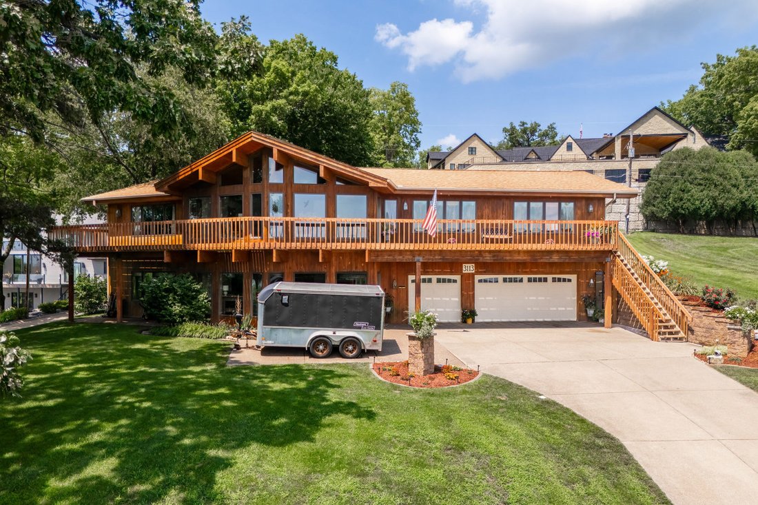 House in Le Claire, Iowa, United States 1 - 18505743