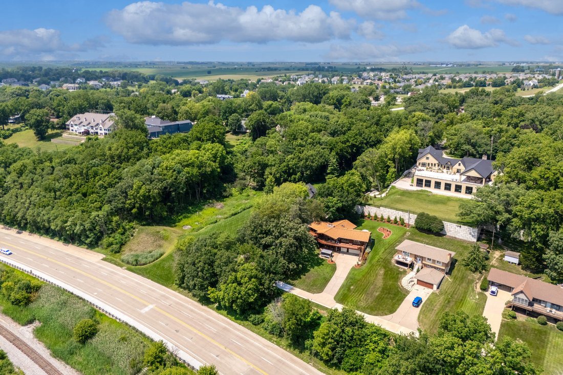 House in Le Claire, Iowa, United States 3 - 18505743