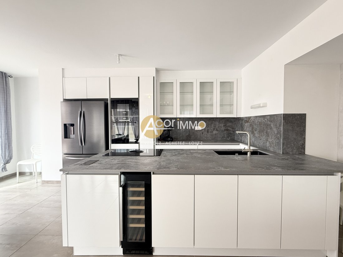 Apartment in Hyeres, Provence-Alpes-Côte d'Azur, France 2 - 15503341
