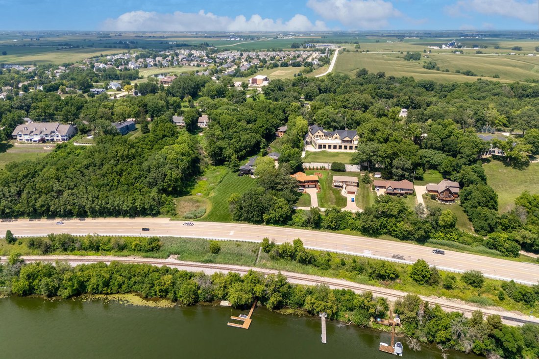 House in Le Claire, Iowa, United States 5 - 18505743