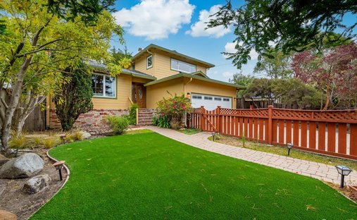 House in El Granada, California, United States 1