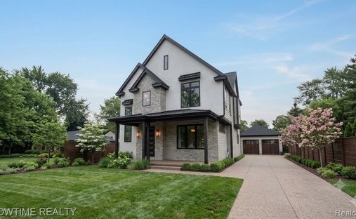 House in Birmingham, Michigan, United States 1