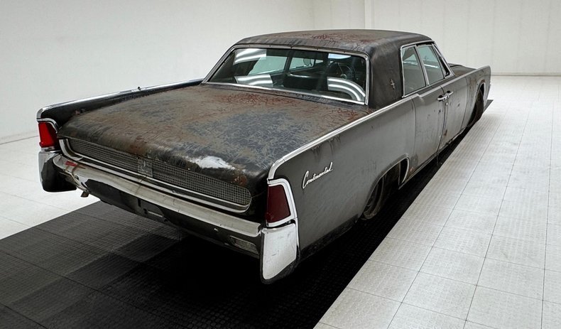 Sedan in Morgantown, United States 5 - 18505715