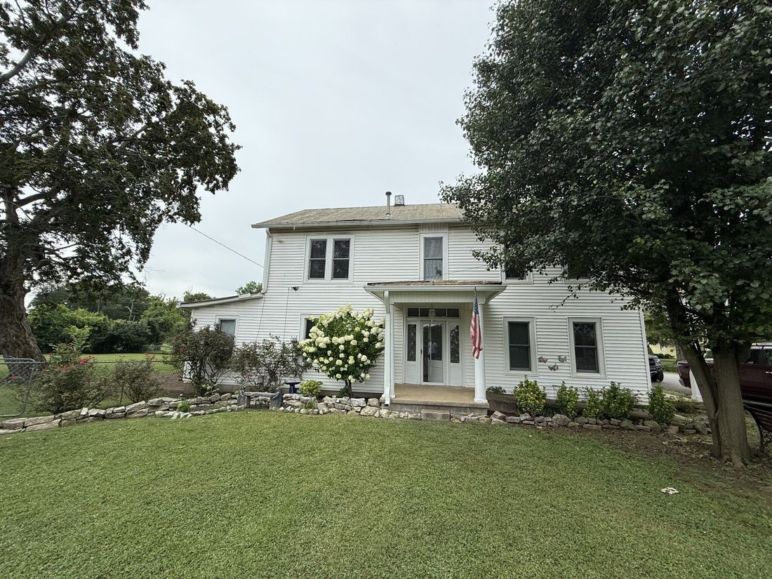 House in Burns, Tennessee, United States 1 - 18505828