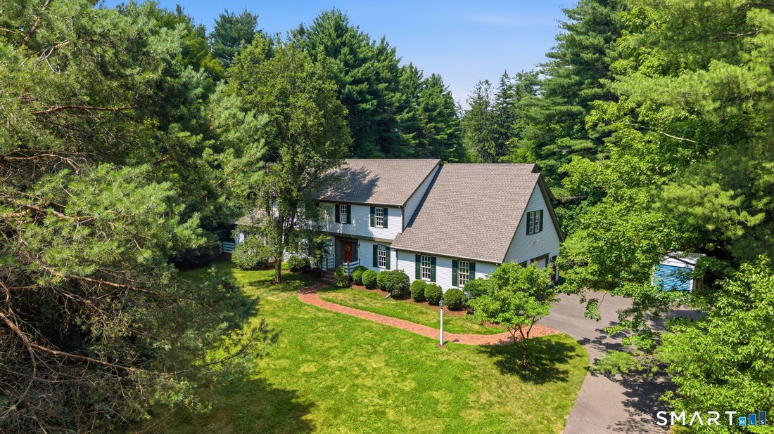House in Simsbury, Connecticut, United States 1 - 18505877