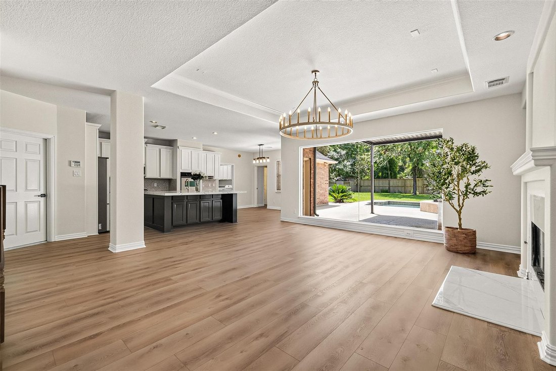 House in The Woodlands, Texas, United States 3 - 18506297