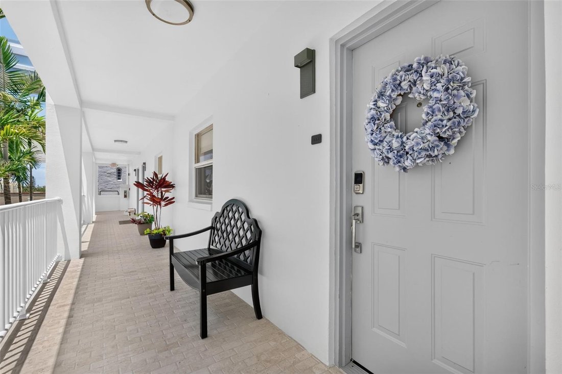 Condo in Sarasota, Florida, United States 4 - 18505647