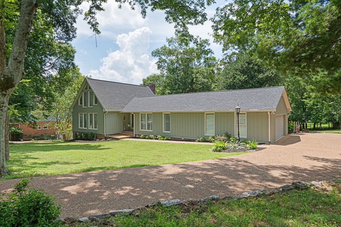 House in Gallatin, Tennessee, United States 2 - 18505769