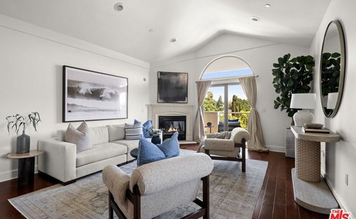 Condo in Los Angeles, California, United States 1