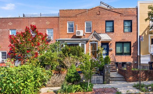 House in New York, New York, United States 1