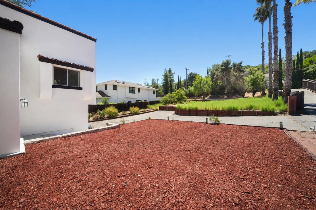 House in Los Gatos, California, United States 5 - 18506111