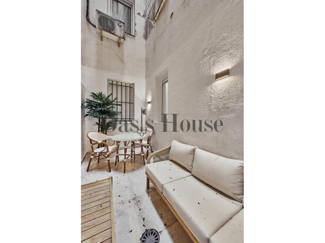Apartment in Chamberi, Madrid, Spain 1 - 18359254