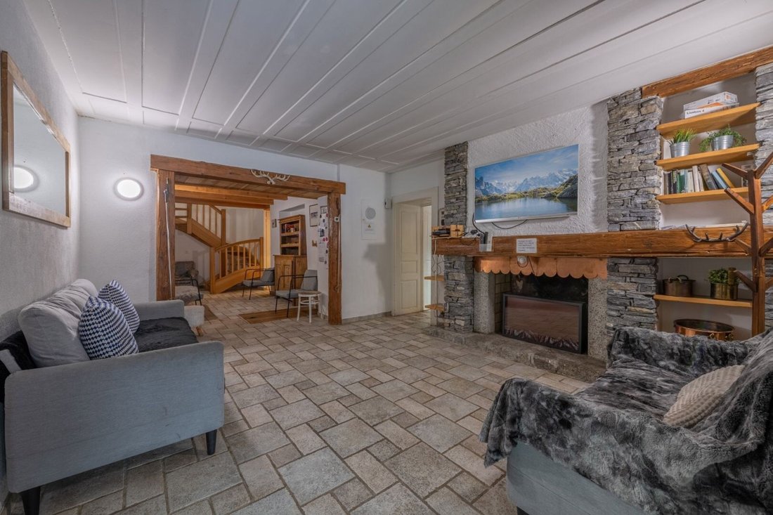 Chalet in Chamonix-Mont-Blanc, Auvergne-Rhône-Alpes, France 4 - 18506149