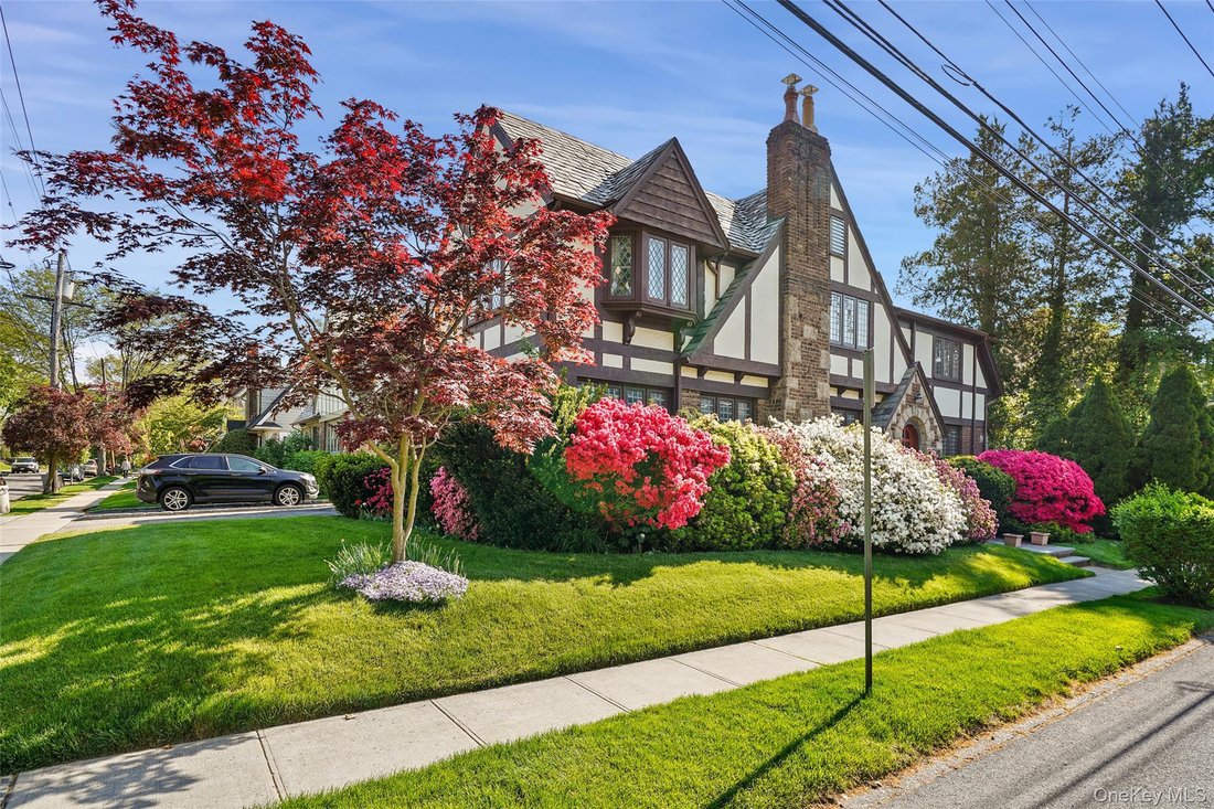 House in Bronxville, New York, United States 4 - 18505659