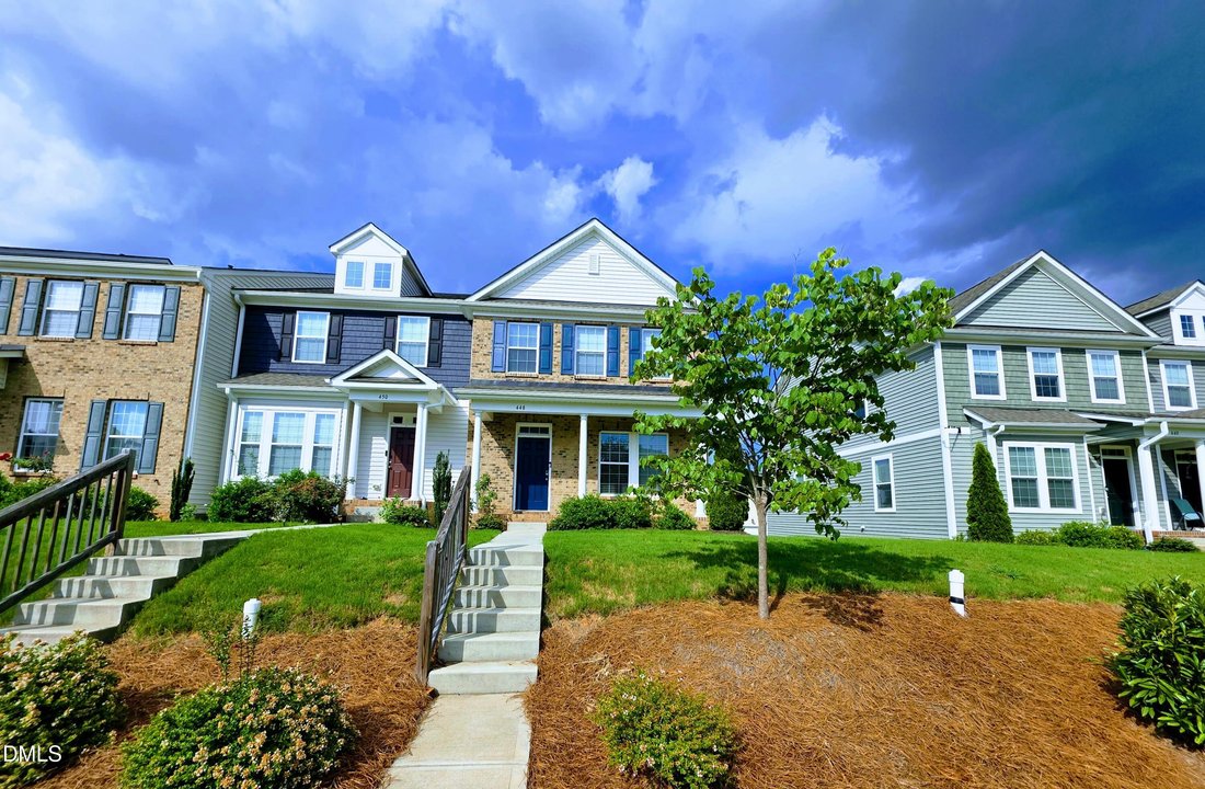 Townhouse in Morrisville, North Carolina, United States 3 - 18505476