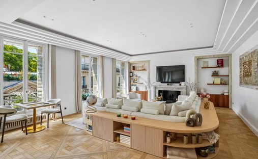 Apartment in Invalides, Paris 7e Arrondissement, Paris 1