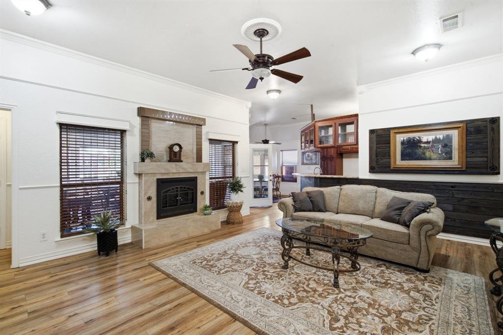 House in Weatherford, Texas, United States 5 - 18506312