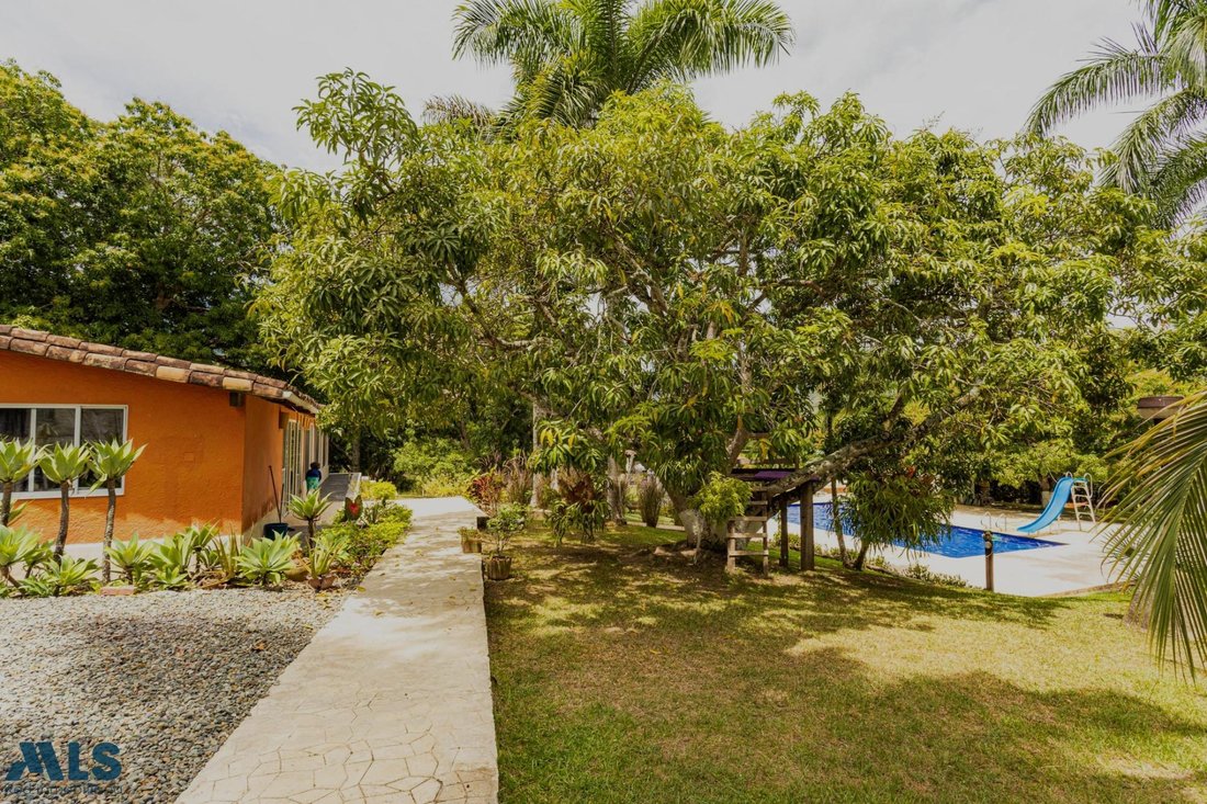 Finca a San Jerónimo, Dipartimento di Antioquia, Colombia 2 - 18506336