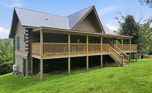 House in Pleasant Shade, Tennessee, United States 1