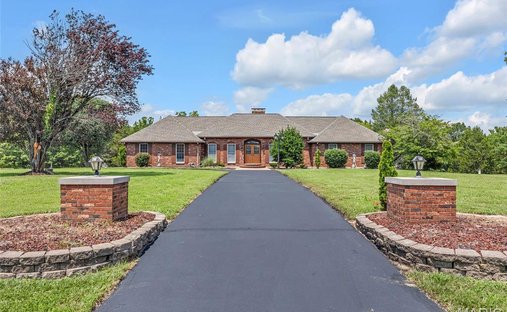 House in Hillsboro, Missouri, United States 1