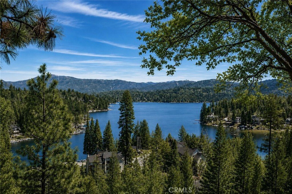House in Lake Arrowhead, California, United States 4 - 17859723
