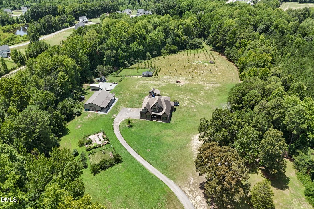 Casa a Fuquay-Varina, Carolina del Nord, Stati Uniti 1 - 18505475
