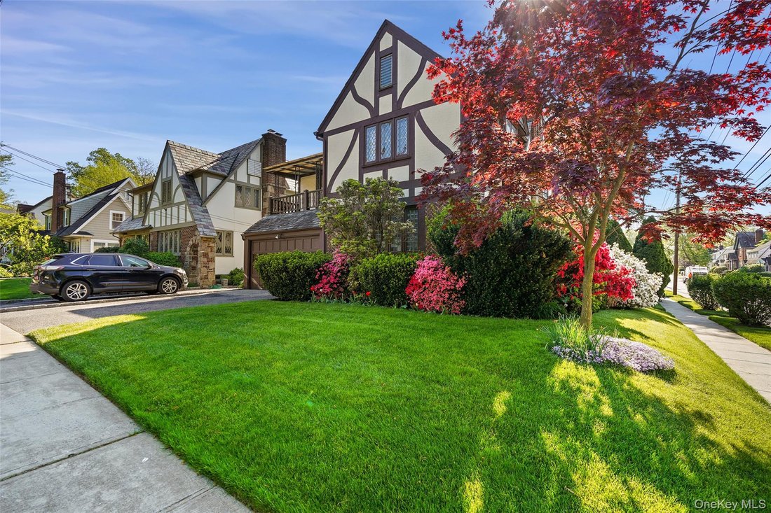 House in Bronxville, New York, United States 3 - 18505659