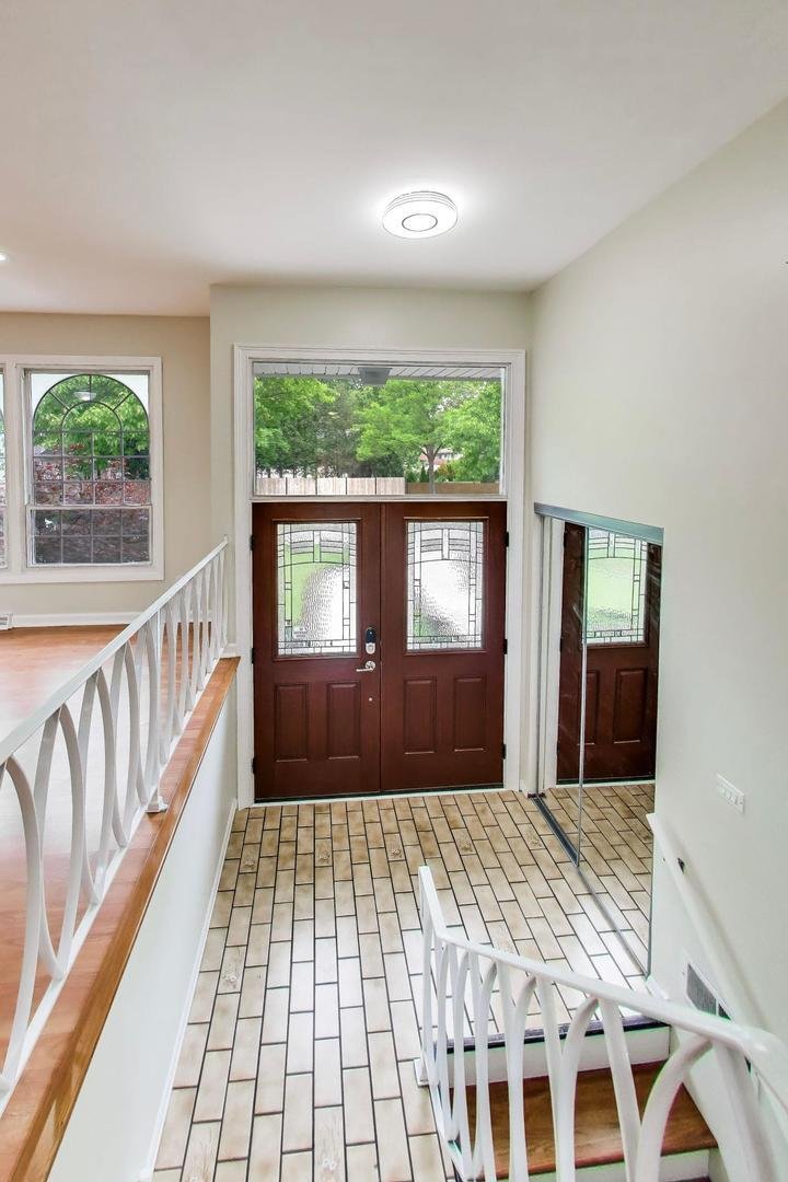 House in Mount Prospect, Illinois, United States 3 - 18505649